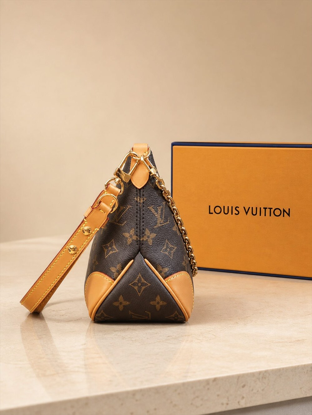 Louis Vuitton Boulogne Gold Chain Purse in Monogram Coated Canvas - Picture 5 of 9